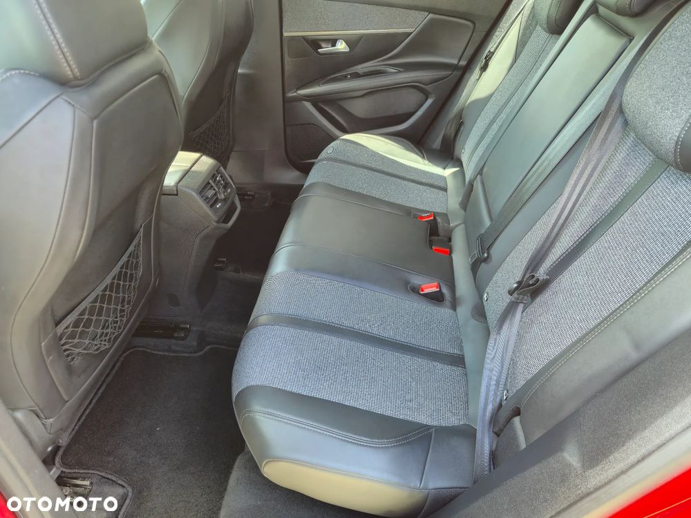 Peugeot 3008 PureTech 130 Stop & Start Allure - 13