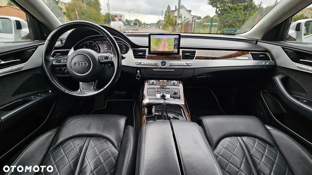 Audi A8 4.2 TDI Quattro - 11