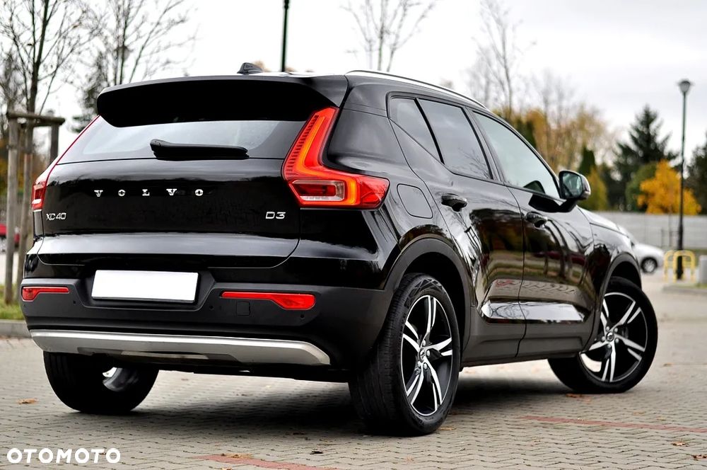 Volvo XC 40 D3 Momentum Pro - 17
