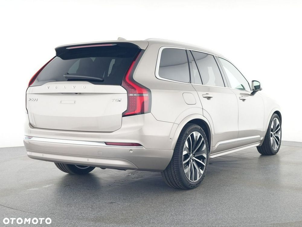 Volvo XC 90 T8 AWD Plug-In Hybrid Ultra Bright 7os - 2
