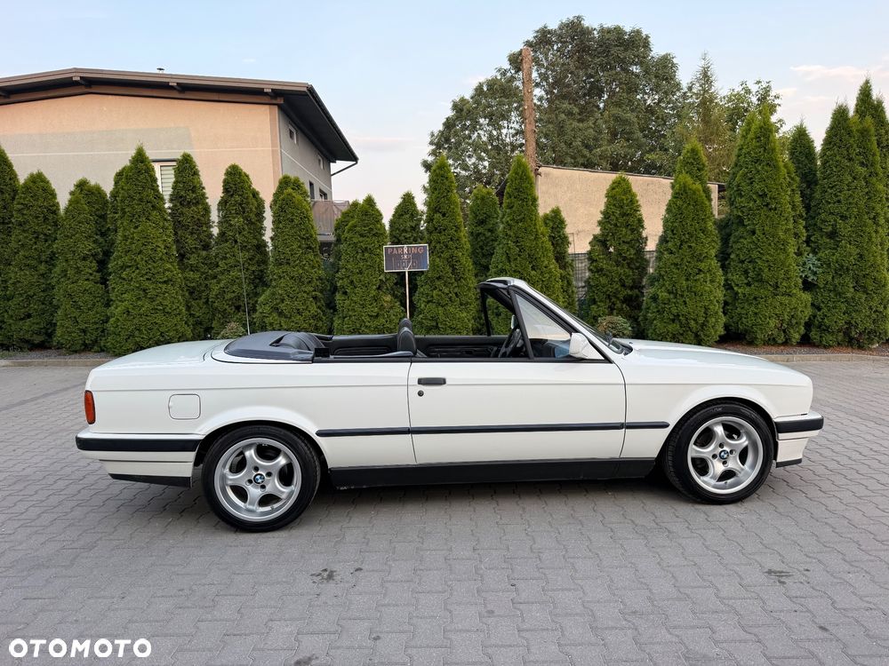 BMW Seria 3 320i - 8