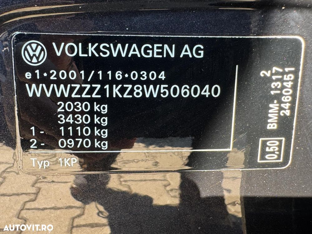 Volkswagen Golf - 26
