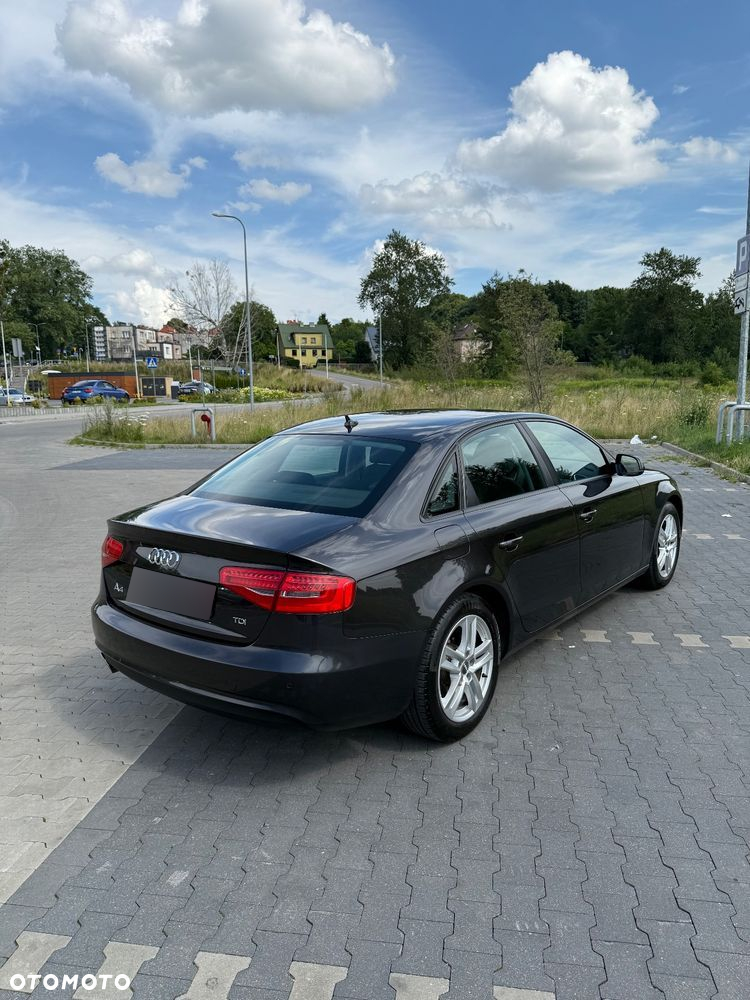 Audi A4 2.0 TDI - 8