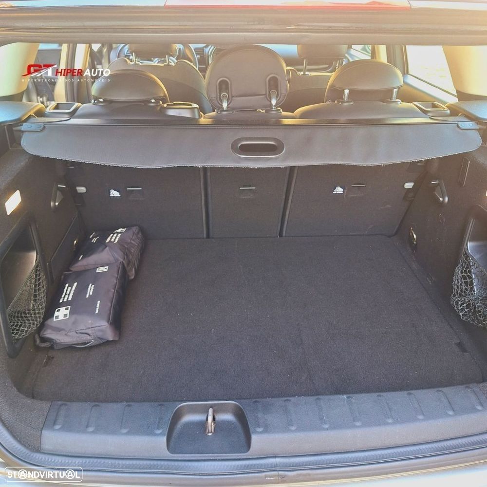 MINI Clubman Cooper D - 10