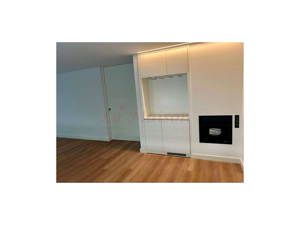 3 Apartamentos T2+1 - Grande imagem: 4/37