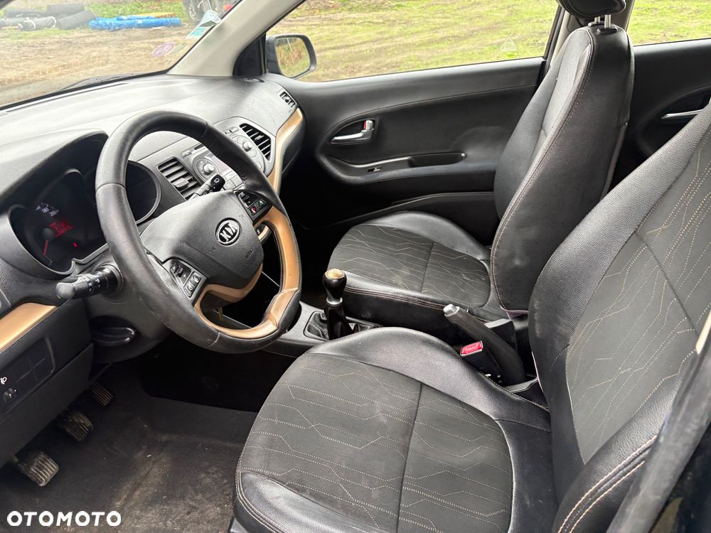 Kia Picanto - 8