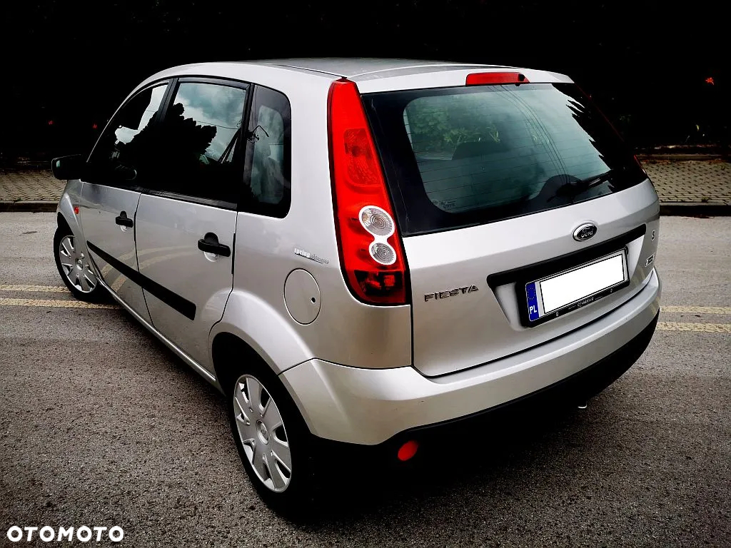 Ford Fiesta 1.3 Fun - 22