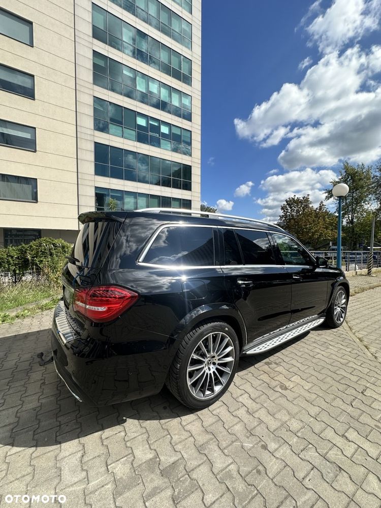 Mercedes-Benz GLS 350 d 4-Matic - 9
