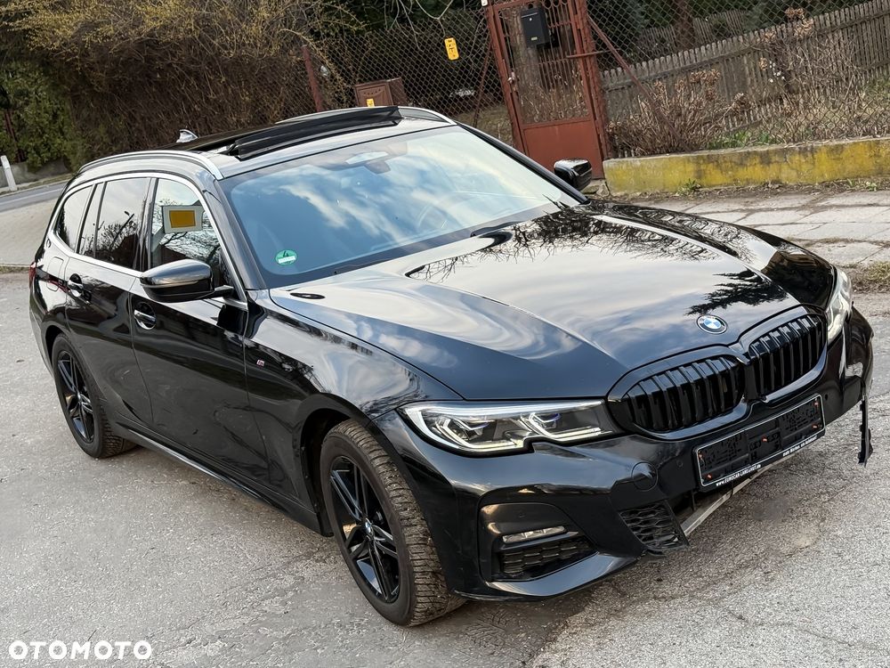 BMW Seria 3 320d xDrive M Sport - 1