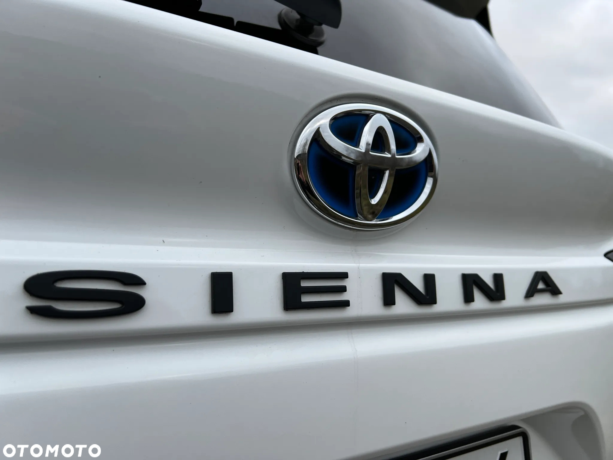 Toyota Sienna - 19