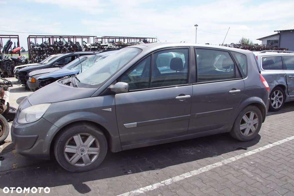 Auto na części - Renault Scenic II 2.0 16V 135 KM F4R770 ND0015 NV603 2005R Silnik Skrzynia Drzwi Maska Błotnik Klapa Zderzak Lampa Lusterko Klamka Szyba Deska Kokpit Sterownik Moduł Czujnik Licznik Wyświetlacz Panel Kierownica - 2
