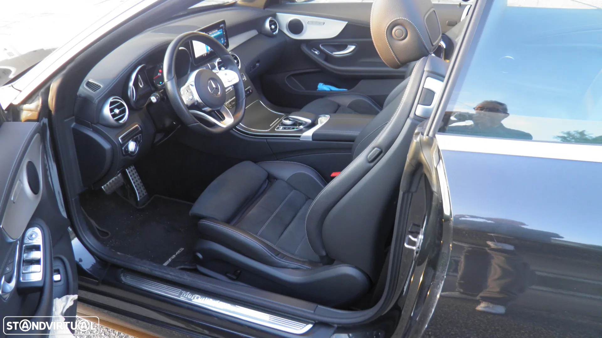 Mercedes-Benz C 200 AMG Line - 23