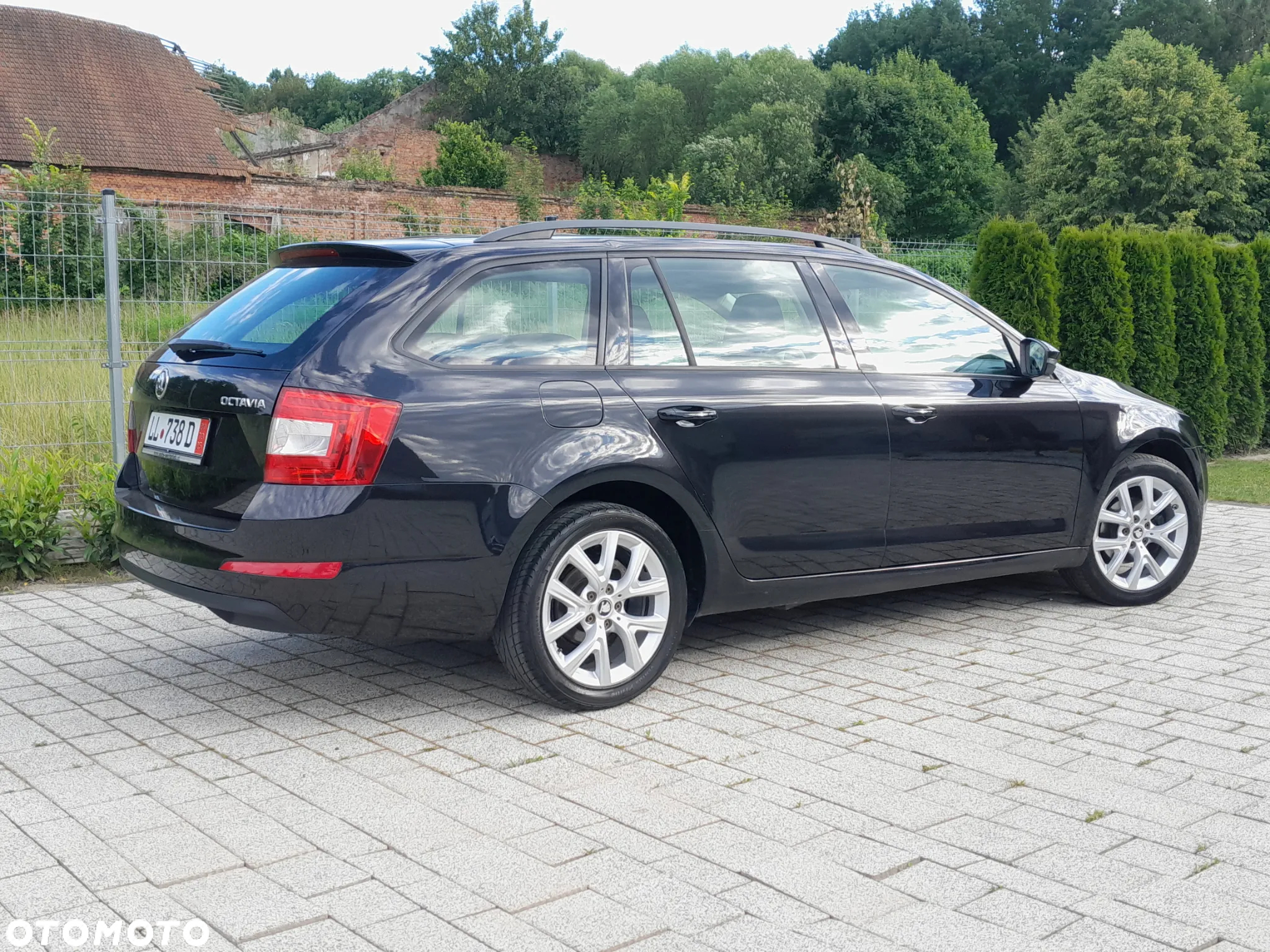 Skoda Octavia 1.6 TDI Active - 2