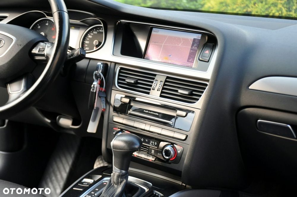Audi A4 Avant - 26