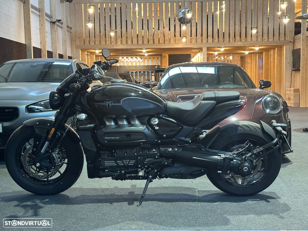 Triumph Rocket STORM R - 1