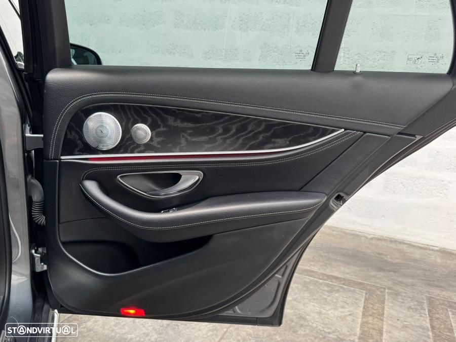 Mercedes-Benz E 220 d 4-Matic All Terrain Avantgarde - 56