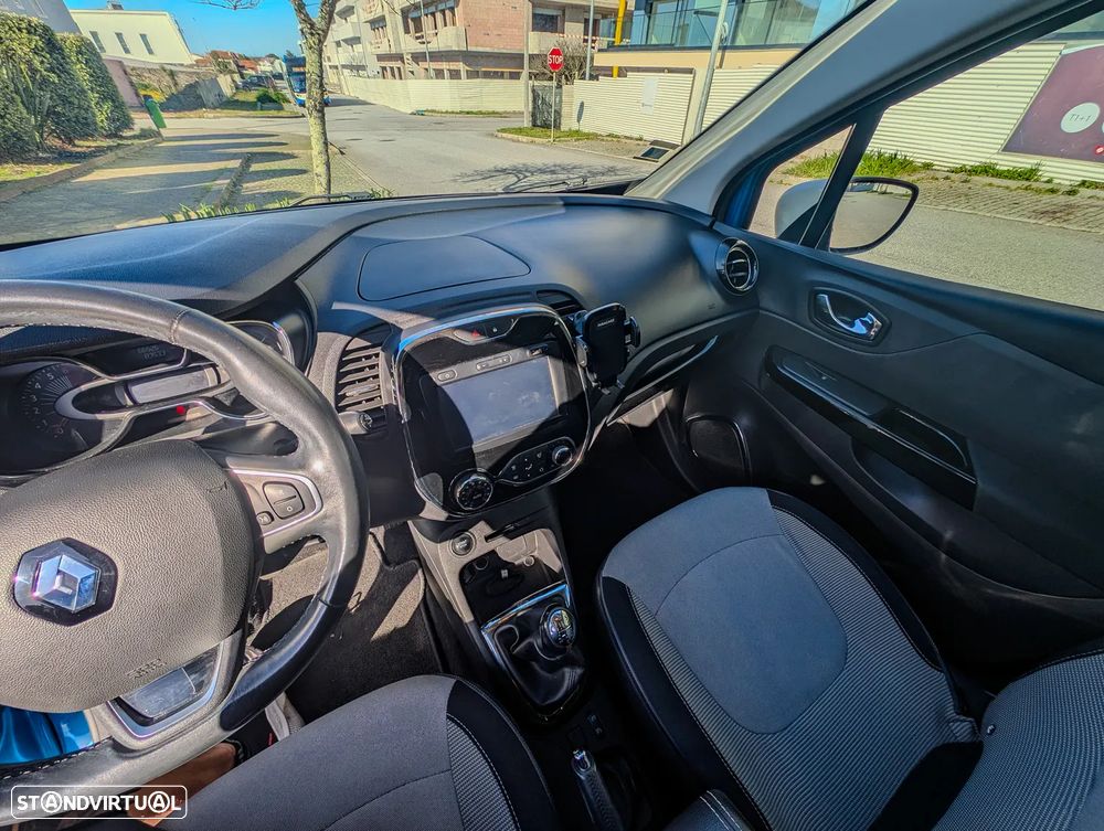 Renault Captur 0.9 TCE Exclusive - 4
