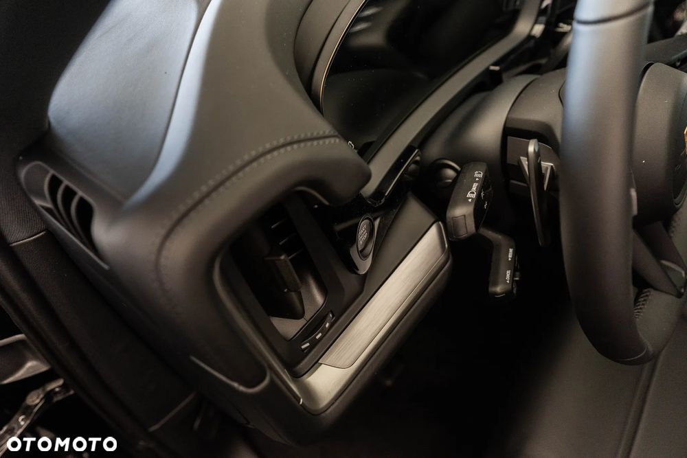 Porsche Cayenne E-Hybrid PHEV Black Edition - 20