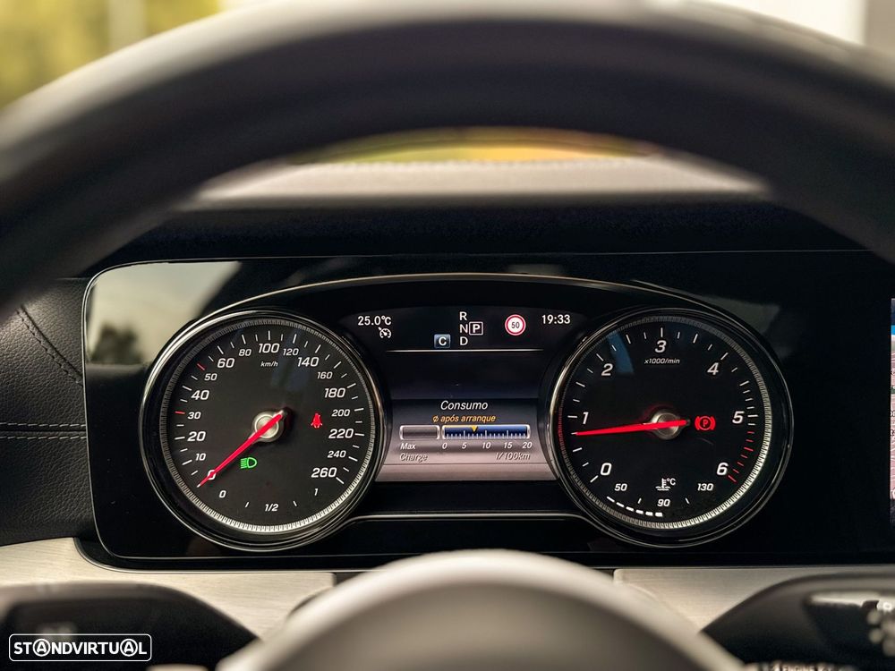 Mercedes-Benz CLS 300 d - 40