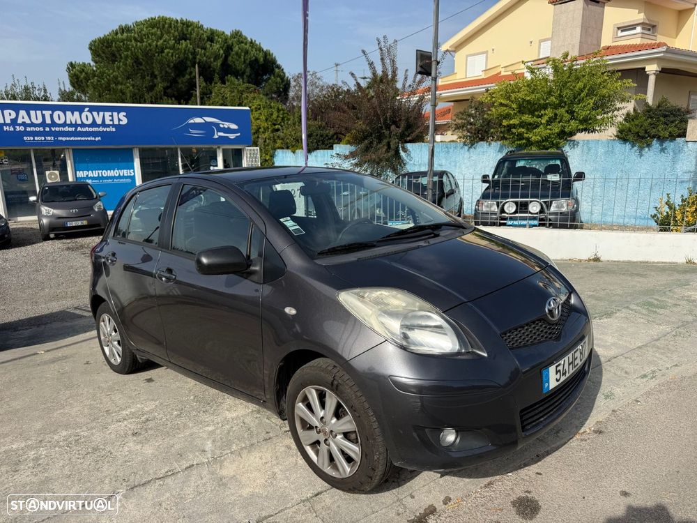 Toyota Yaris 1.4 D-4D AC - 3