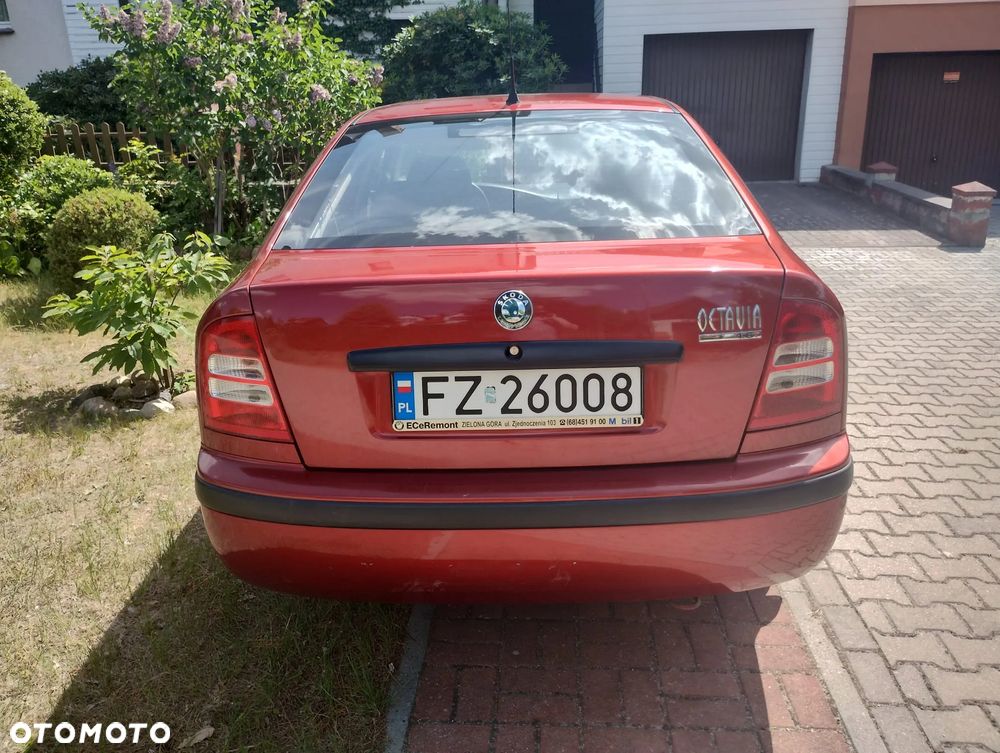 Skoda Octavia 1.6 Classic - 4