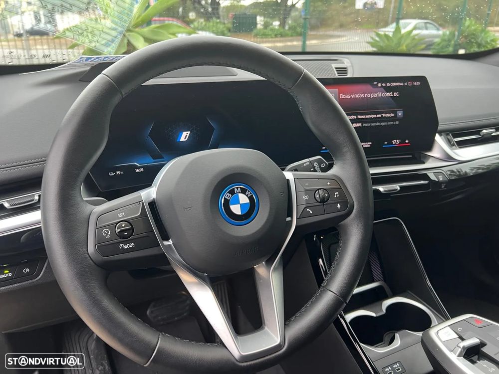 BMW iX1 xDrive30 xLine - 9