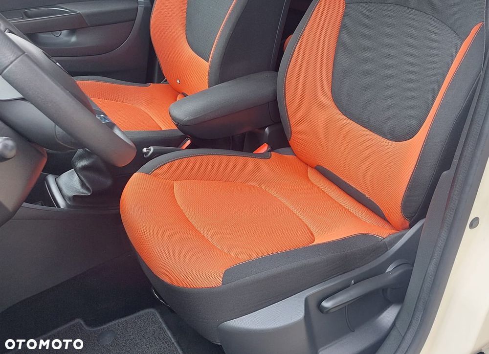 Renault Captur ENERGY TCe 90 Experience - 6