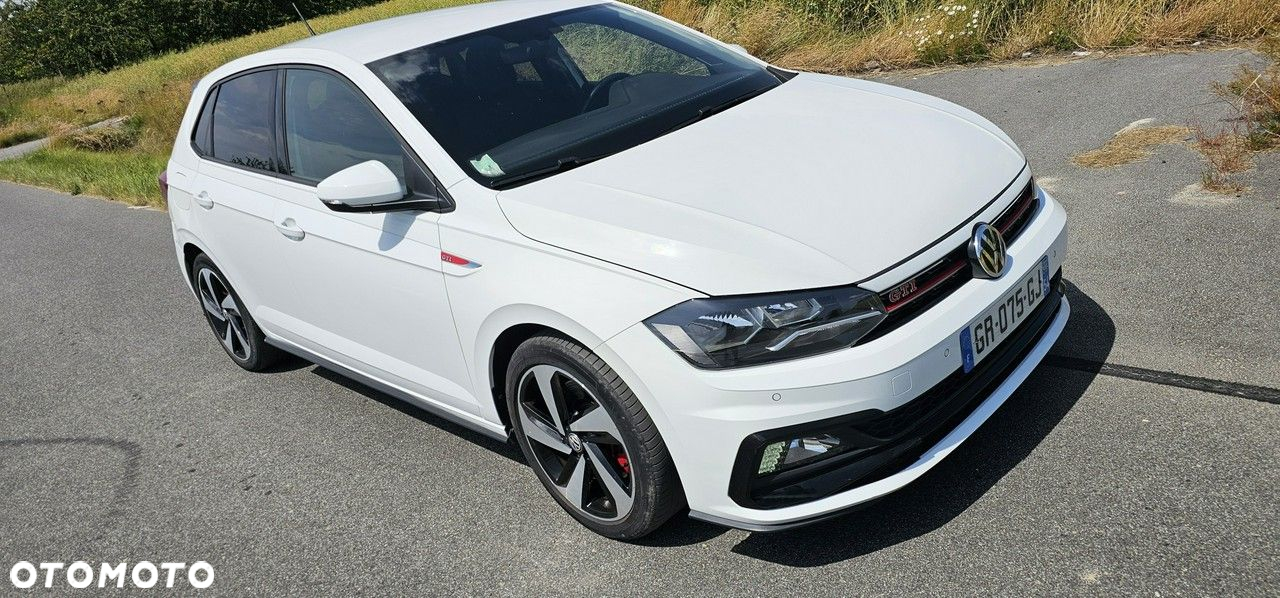 Volkswagen Polo - 7