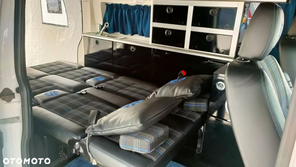 Volkswagen Transporter - 24