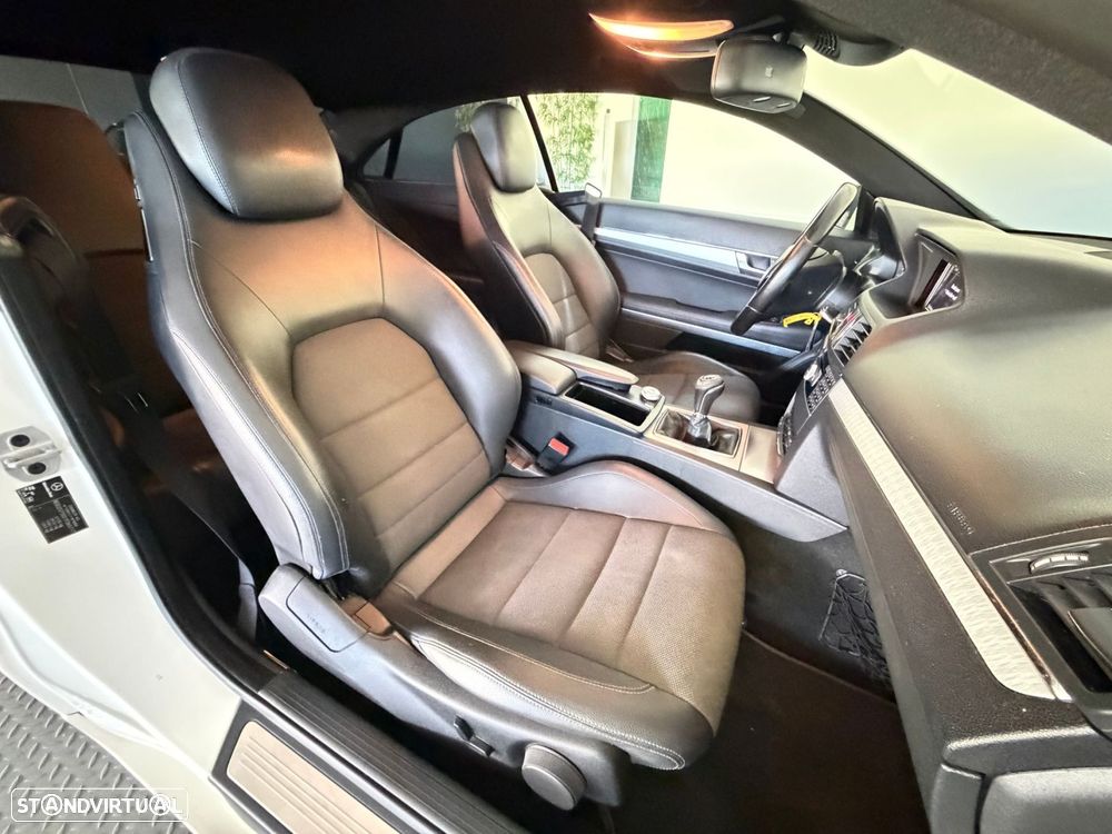 Mercedes-Benz E 220 CDi Avantgarde BlueEfficiency - 26