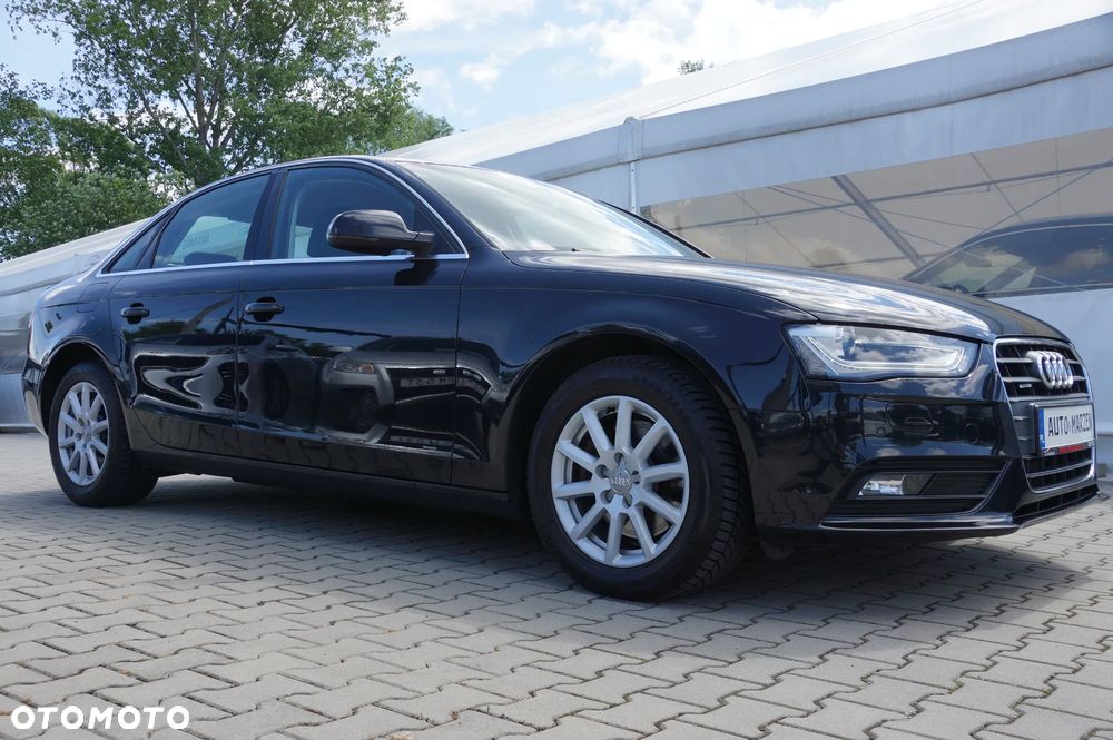 Audi A4 Limousine 2.0 TDI DPF quattro Attraction - 9