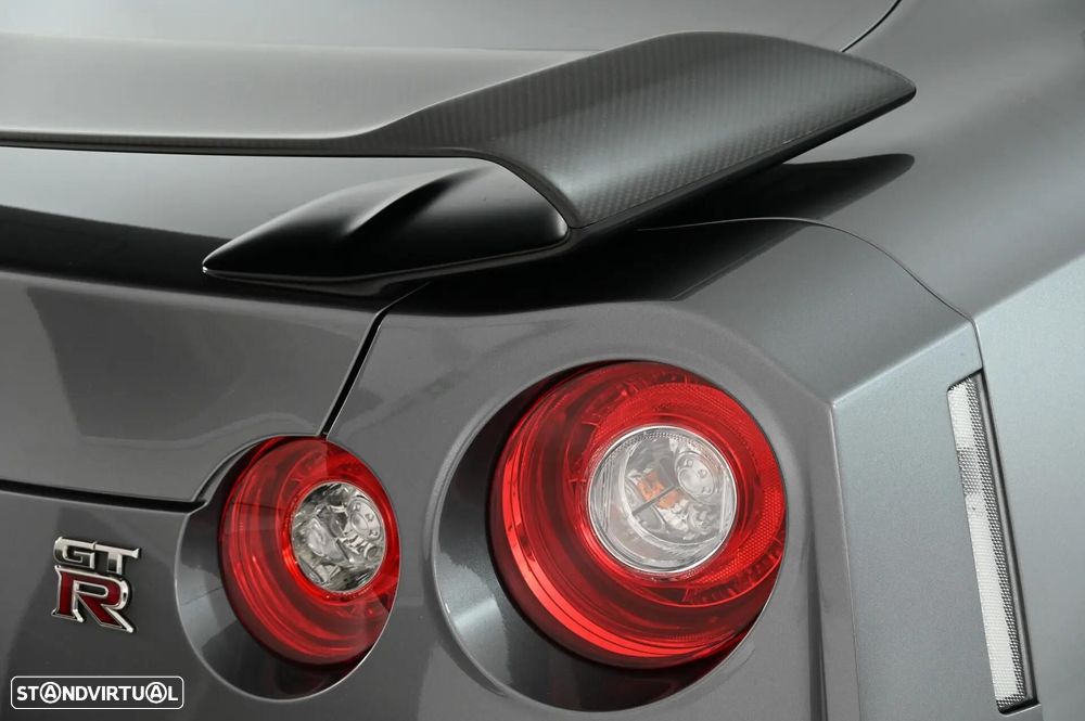 Nissan GT-R 3.8 V6 - 11