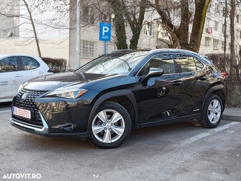 Lexus UX 250h Business Edition - 5