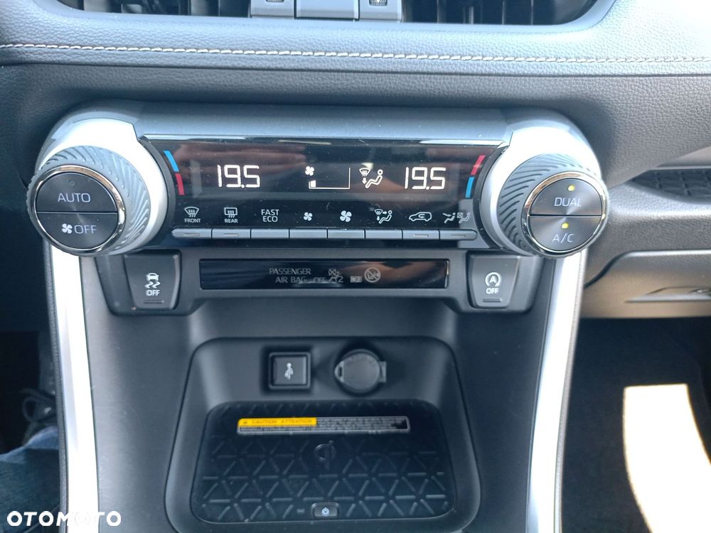 Toyota RAV4 2.0 Comfort 4x4 - 16