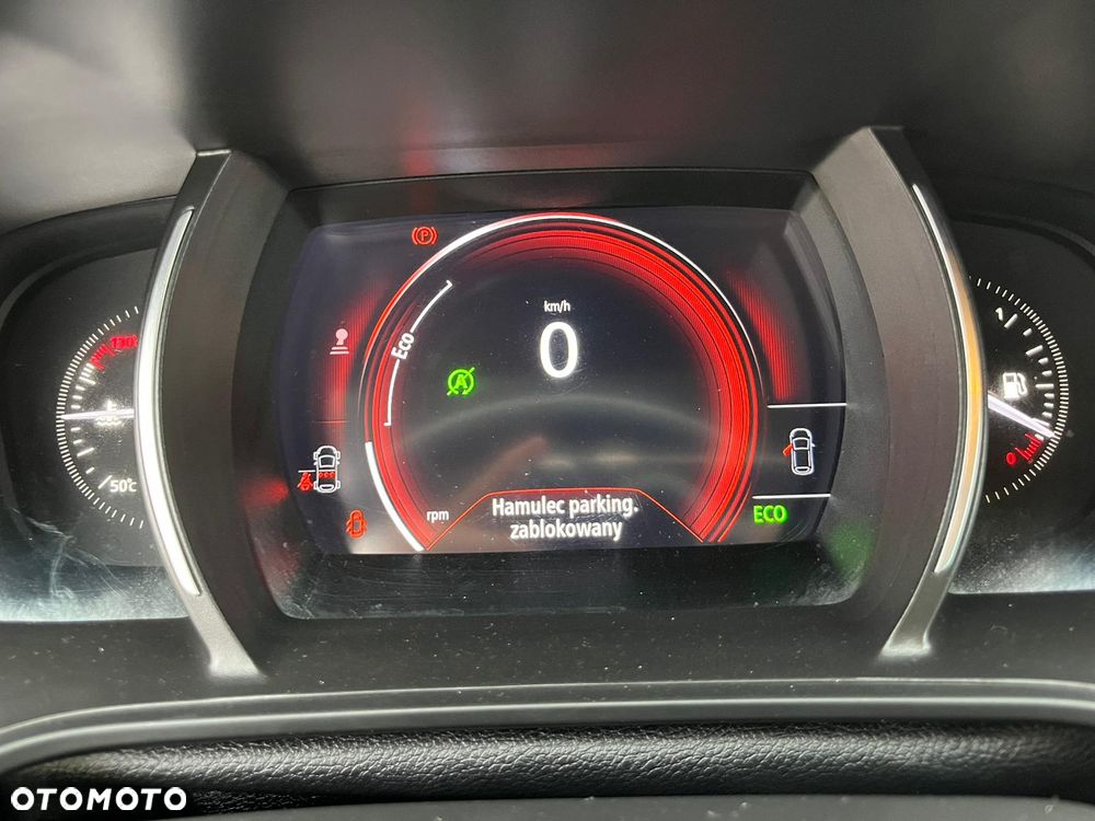 Renault Megane TCe 140 GPF LIMITED - 25