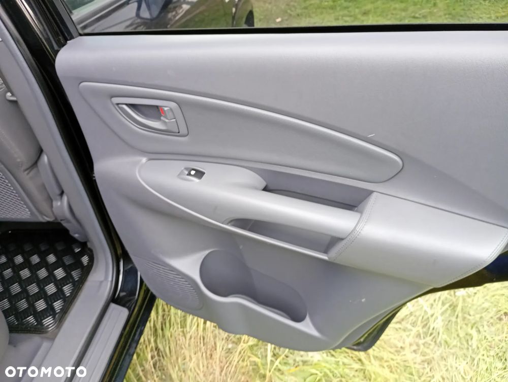 Hyundai Tucson 2.0 Comfort 2WD - 6