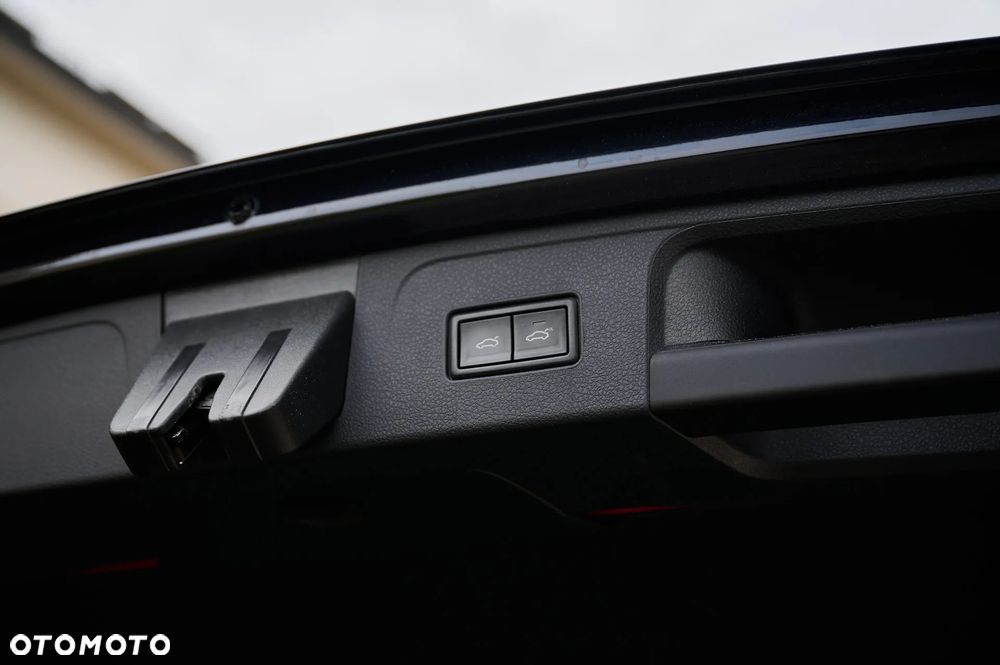 Volkswagen Passat 2.0 TDI 4Mot Elegance DSG - 40