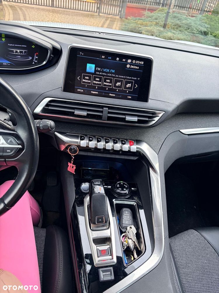 Peugeot 3008 2019 photo 3