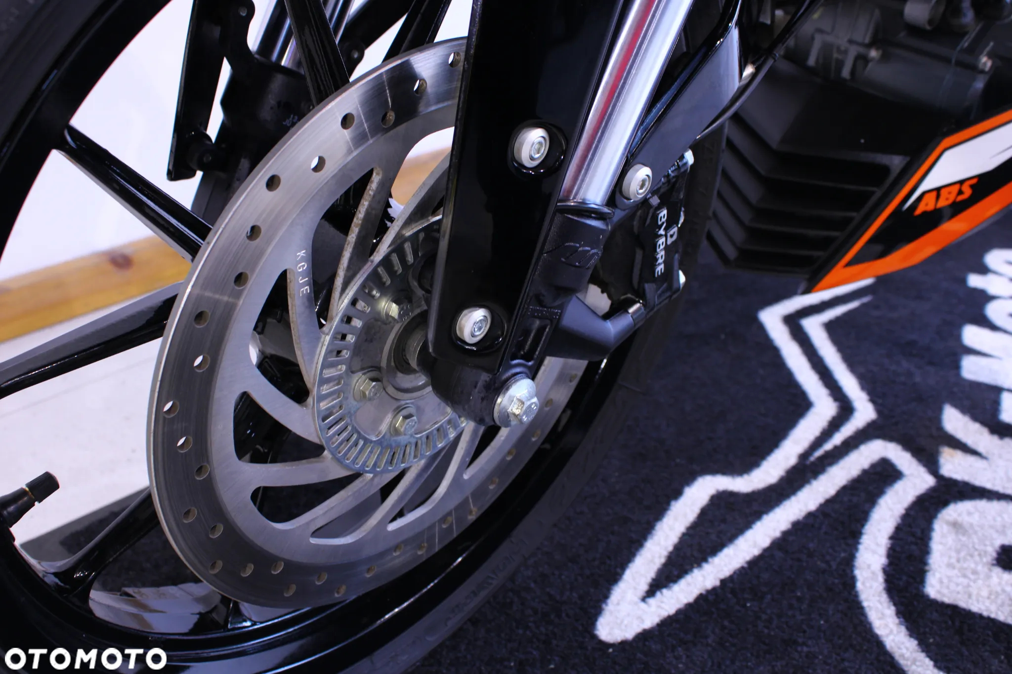 KTM Duke - 22