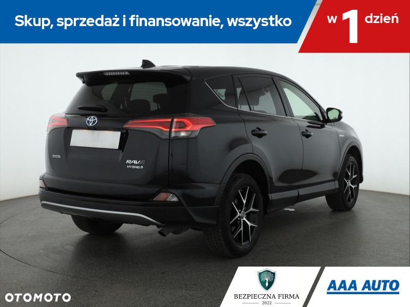 Toyota RAV4 - 6