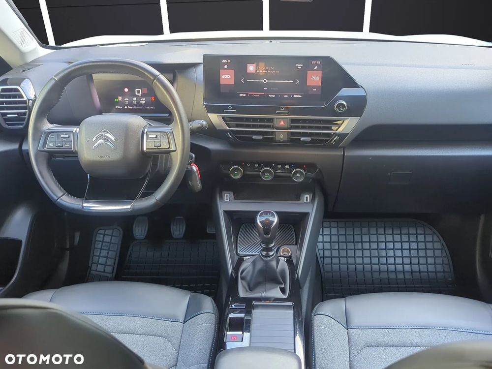 Citroën C4 1.2 PureTech Shine S&S - 22