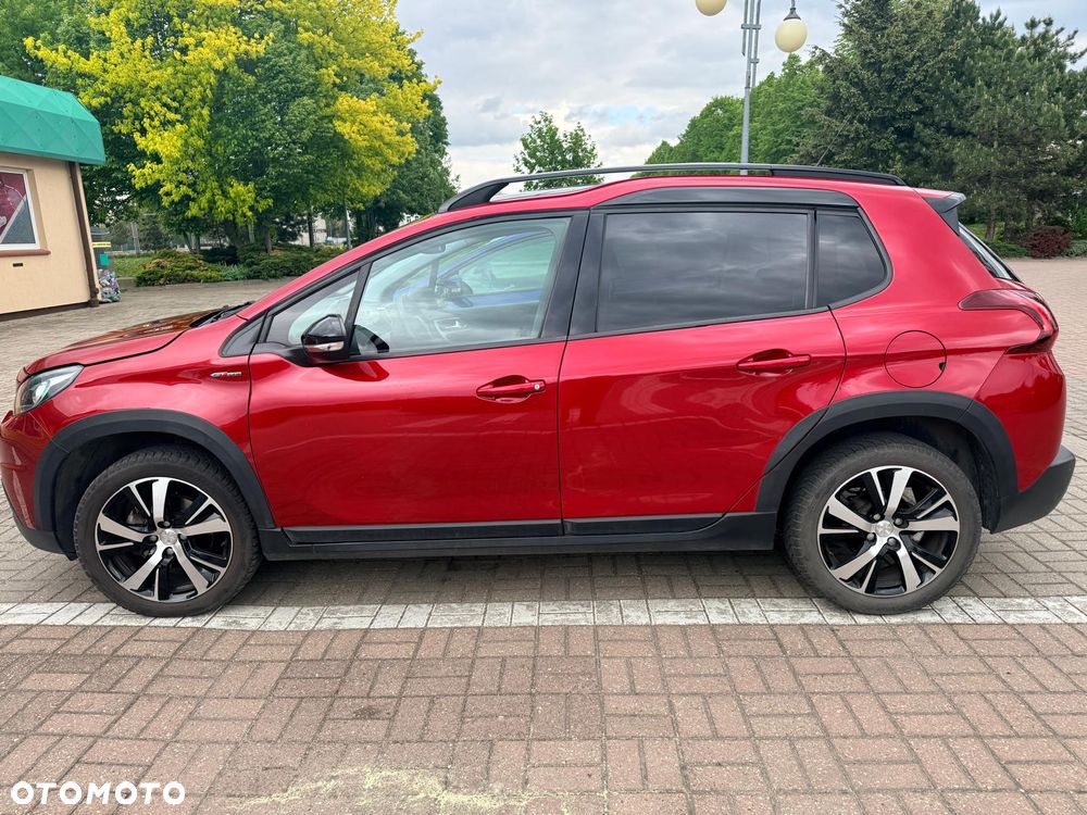 Peugeot 2008 1.2 PureTech GT Line S&S - 3