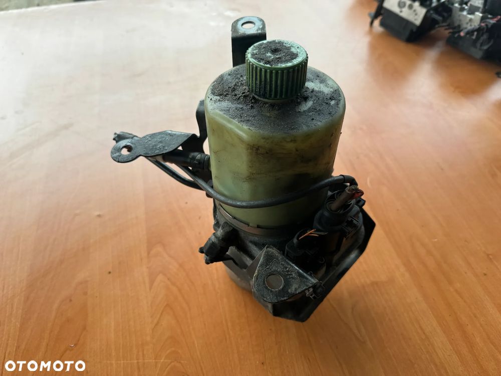 Pompa wspomagania TRW Polo Ibiza 6R0423156A - 1