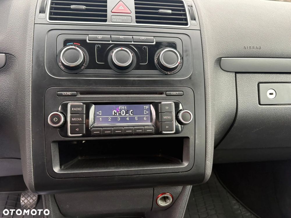 Volkswagen Touran 1.6 TDI DPF BlueMotion Technology Life - 14