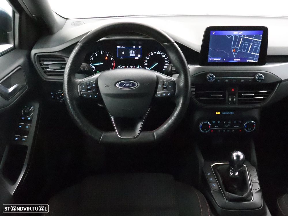 Ford Focus 1.0 EcoBoost MHEV ST-Line - 14