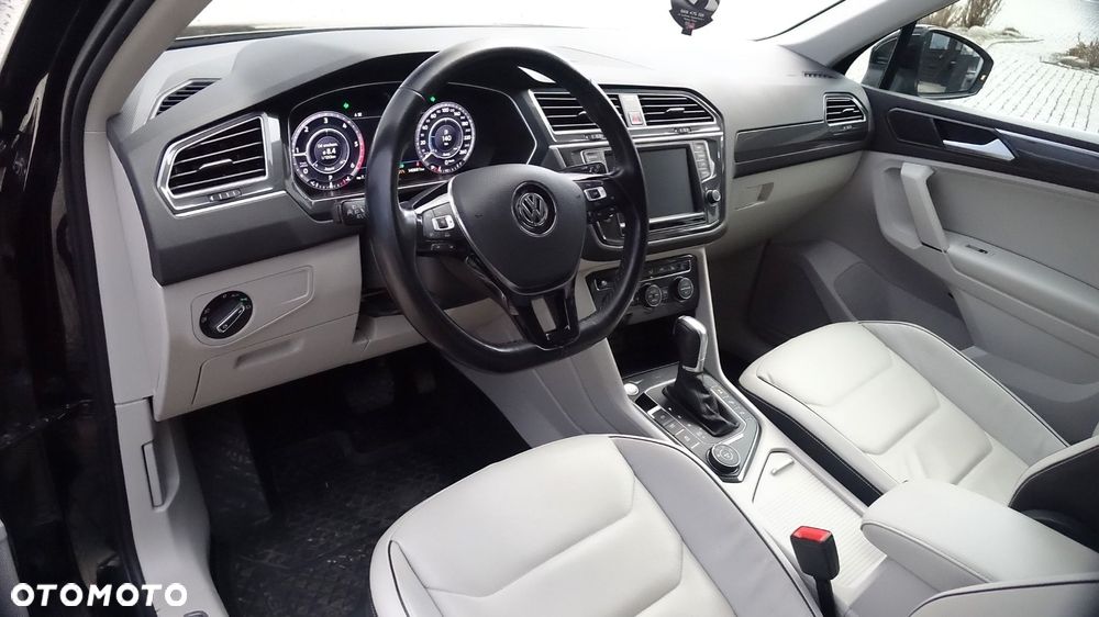 Volkswagen Tiguan - 4