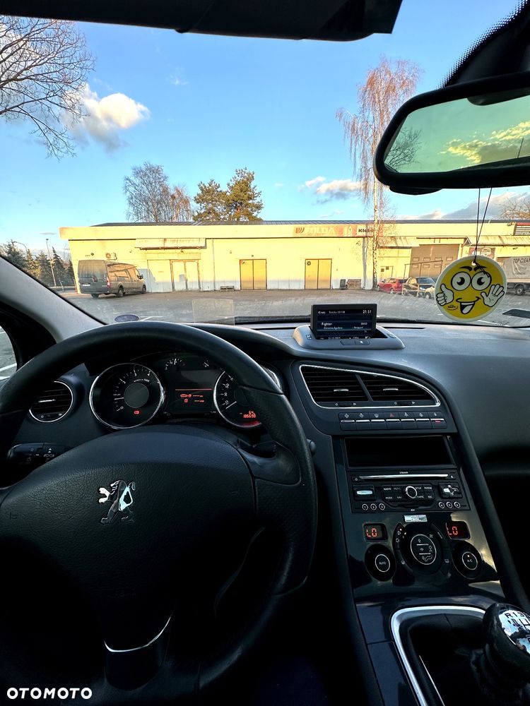 Peugeot 5008 1.6 THP Business Line 7os - 7