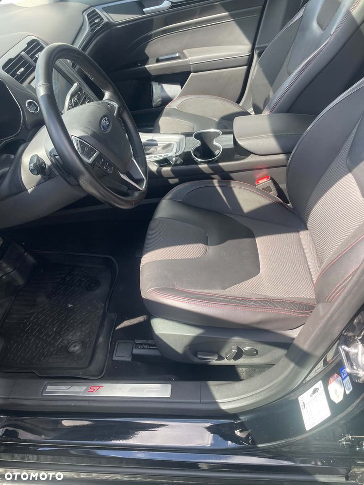 Ford Mondeo 2.0 TDCi Bi-Turbo Titanium PowerShift - 8