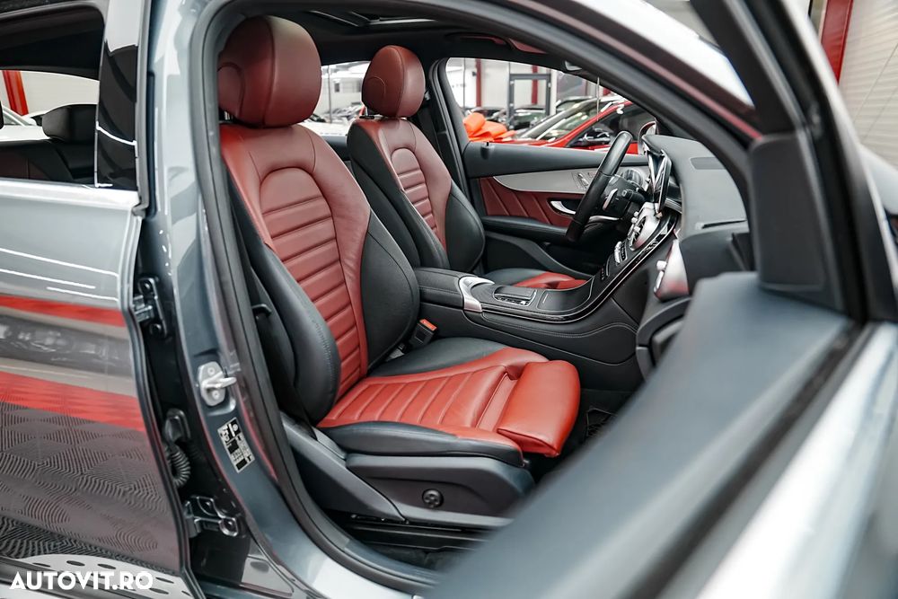 Mercedes-Benz GLC Coupe 300 e 4Matic 9G-TRONIC AMG Line Plus - 10