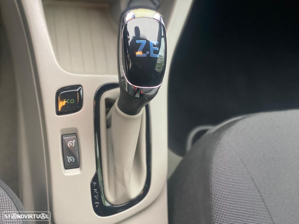 Renault Zoe (c/ Bateria) 22 kwh Life - 16